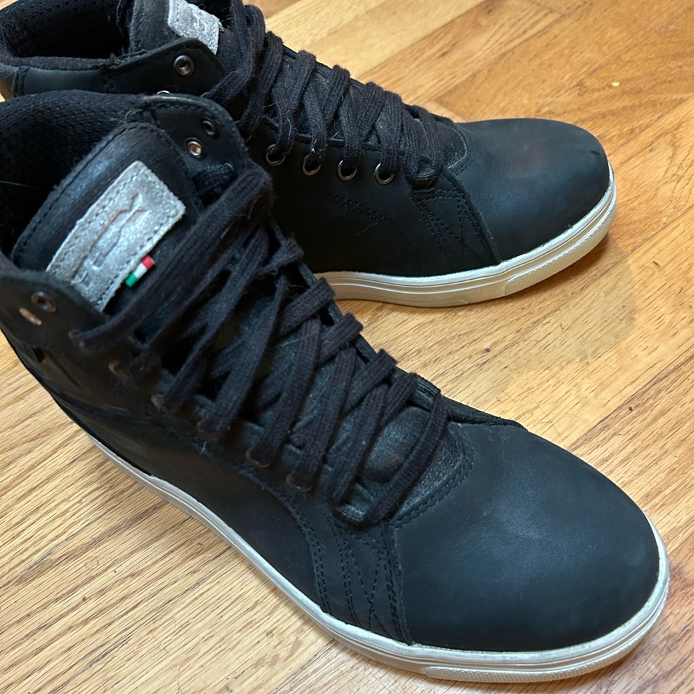 TCX  motorcycle hi-tops